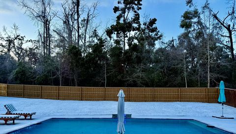 3395 Mariana Oaks Dr