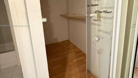 20379 W Country Club Dr