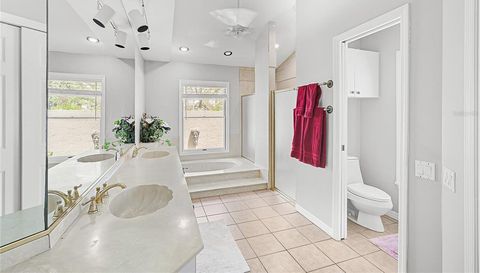 445 Bayshore