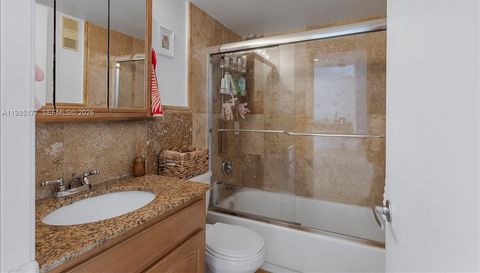 770 Claughton Island Dr