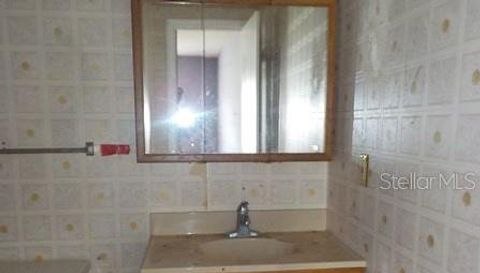 3621 NE 28TH TERRACE