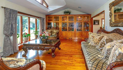 20 Jeffrey Ln