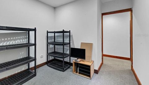 207 Calle Del Parque