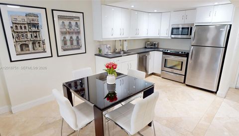 345 Ocean Dr