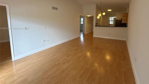 9979 Nob Hill Ln