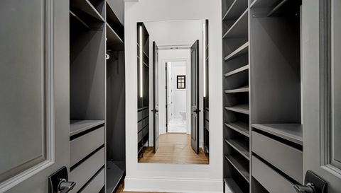 3434 W Palmer Street