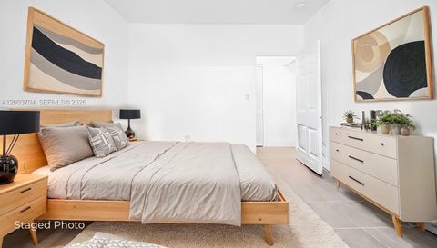 1195 Marseille Dr