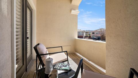 1645 Playa Del Sol St