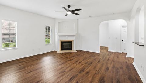 2319 Sawgrass Dr