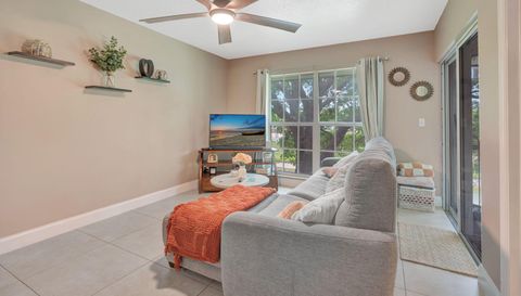 10249 N Military Trl