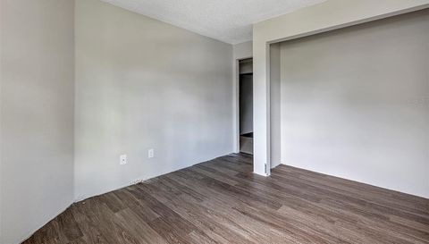 2524 WOODGATE BOULEVARD