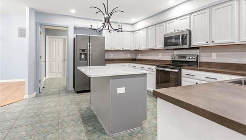27012 SEA BREEZE WAY