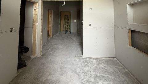 405 W Armitage Avenue