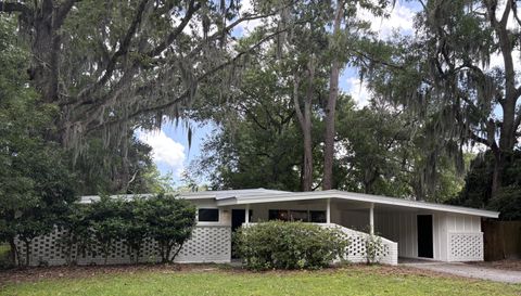 12444 Deerfield Rd
