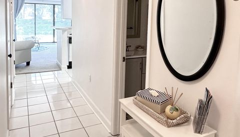 109 Westlake Ct