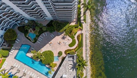 3600 Mystic Pointe Dr