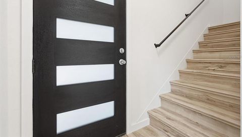 1 FANSHAWE LANE