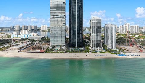 18555 Collins Ave Apt 2405