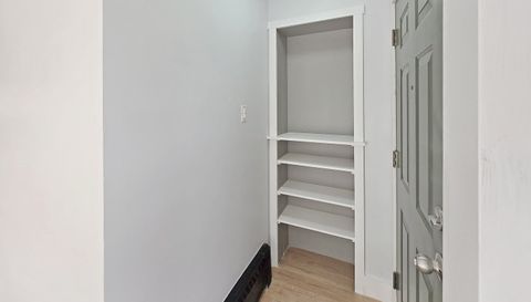 4743 S Keeler Avenue