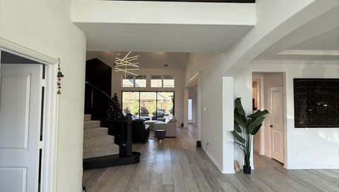 2832 Fountain Park Dr