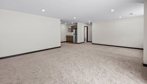 7440 Glengarry Place