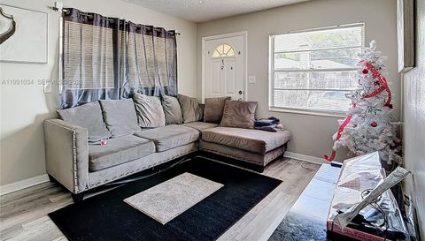 627 Washington Avenue