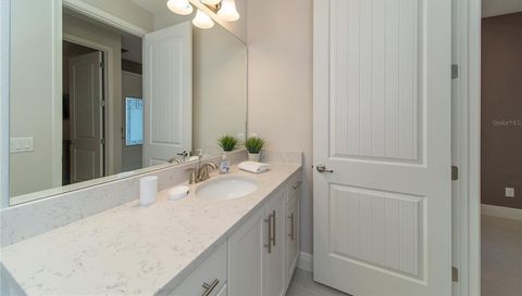 256 AUBURN AVENUE