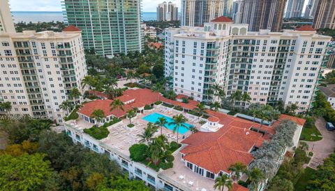 19900 W Country Club Dr