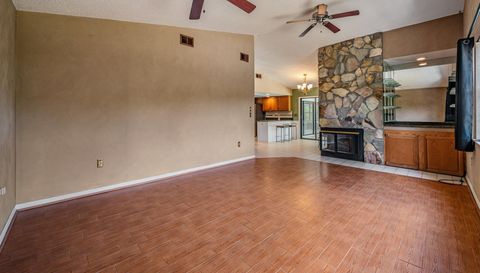 3817 Nicholas Cir