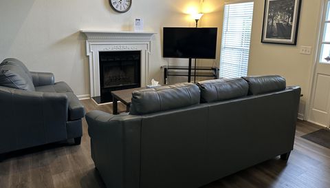 4936 Windsor Downs Dr