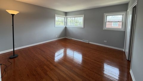 170 E Northwest Highway
