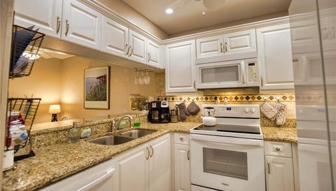 752 White Pine Tree