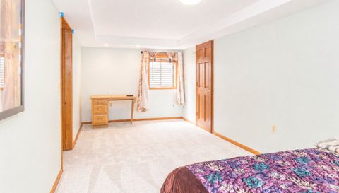 1368 Hunter Circle