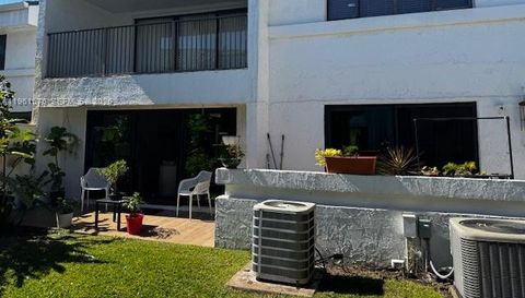 21300 San Simeon Way