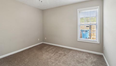 1627 Amhearst Walk Rd