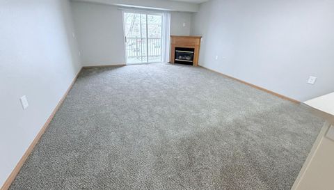 1321 Lake Drive W