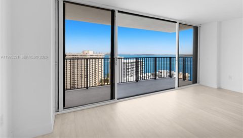 1450 Brickell Bay Dr