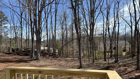 6008 Apple Wyrick Rd