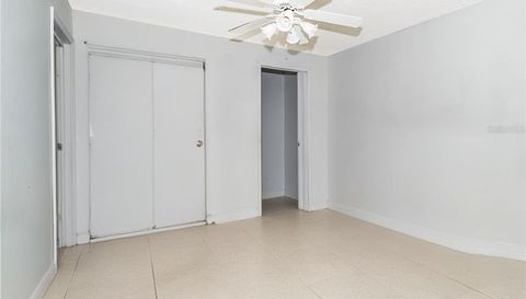 1940 LAKE ATRIUMS CIRCLE