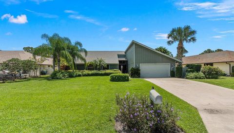 9034 Gardens Glen Circle