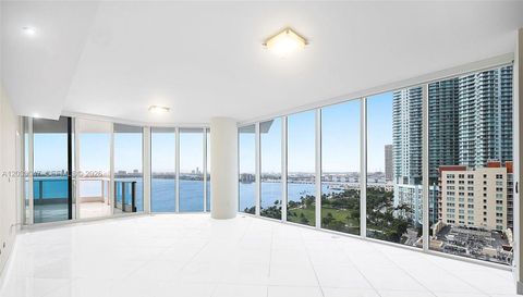 2020 N Bayshore Dr