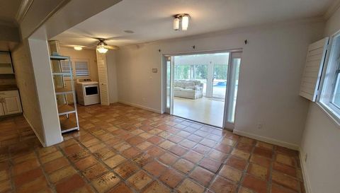 11129 LAKE BUTLER BOULEVARD