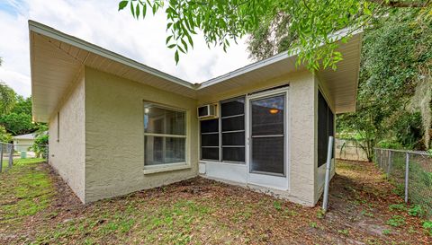 2046 Old Trevor Way
