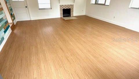 1607 CRESTWOOD DRIVE
