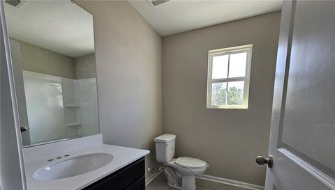 12569 Creekside Manor