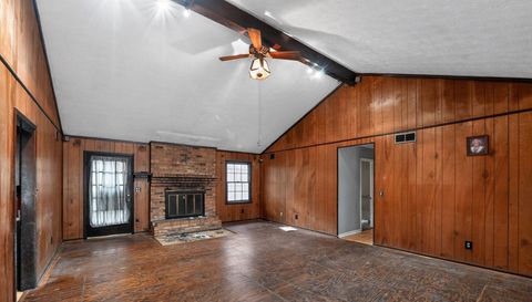 4579 Tudor Castle Dr