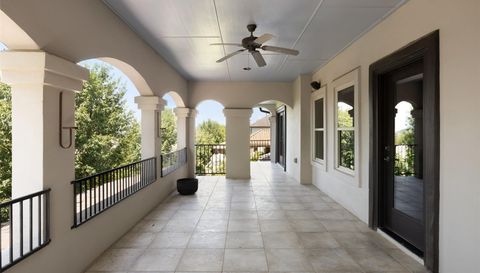 110 Golden Bear DR