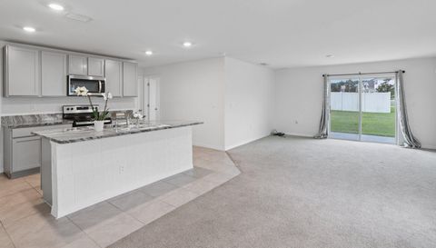 7530 Broad Pointe Dr