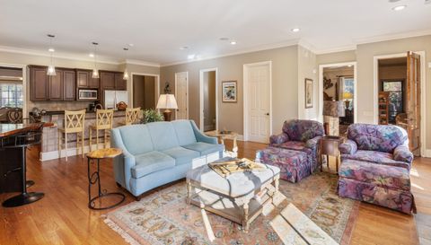 3118 Oakleigh Manor Cove