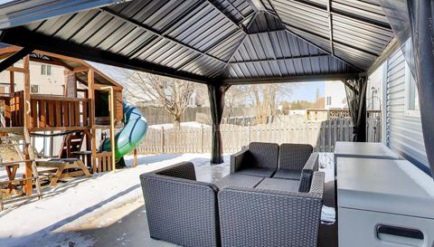 1605 Cascade Ridge Drive